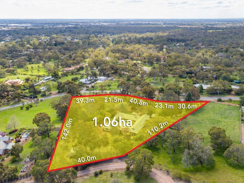 34 John Farrant Drive, Gooseberry Hill WA 6076