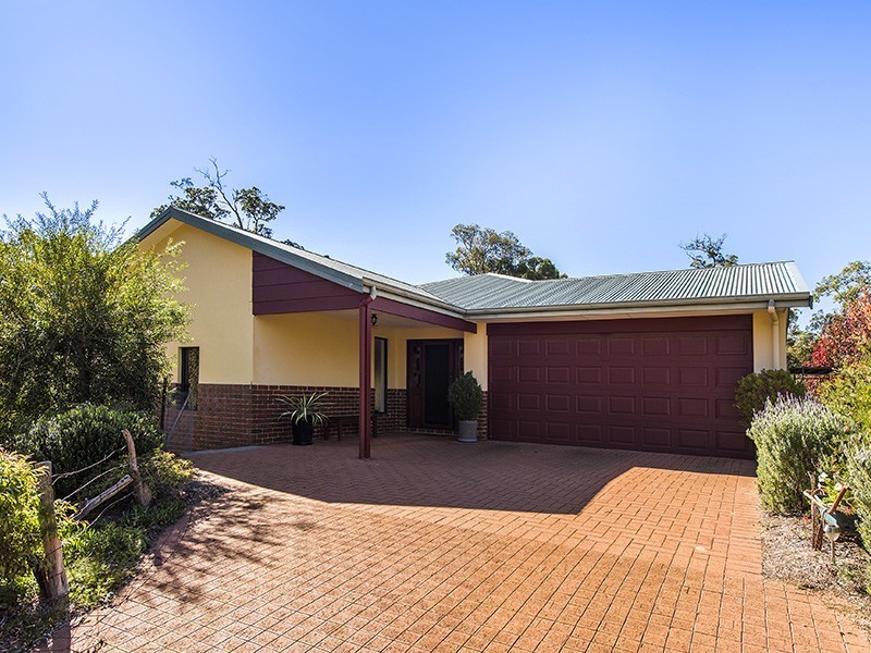 25 Punai Place, Bickley WA 6076
