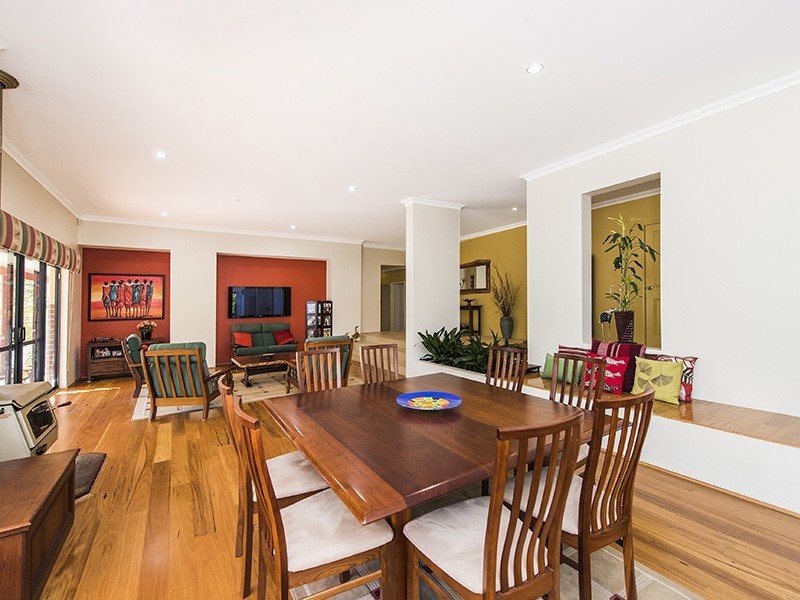 25 Punai Place, Bickley WA 6076