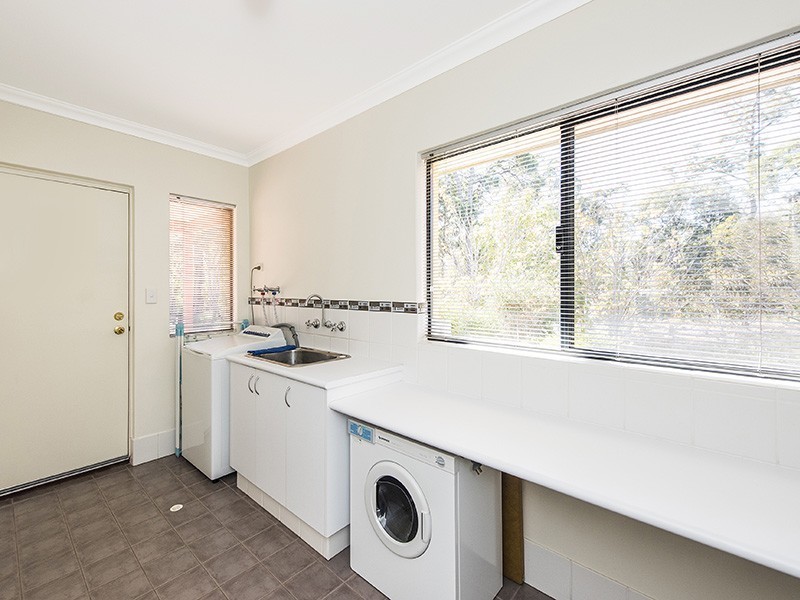 25 Punai Place, Bickley WA 6076