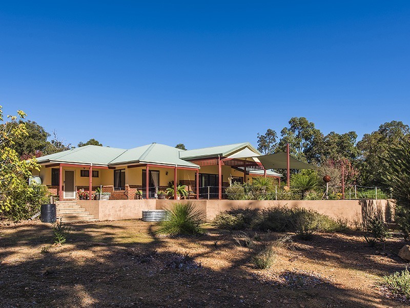 25 Punai Place, Bickley WA 6076
