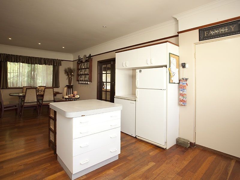 50 Grove Road, Walliston WA 6076