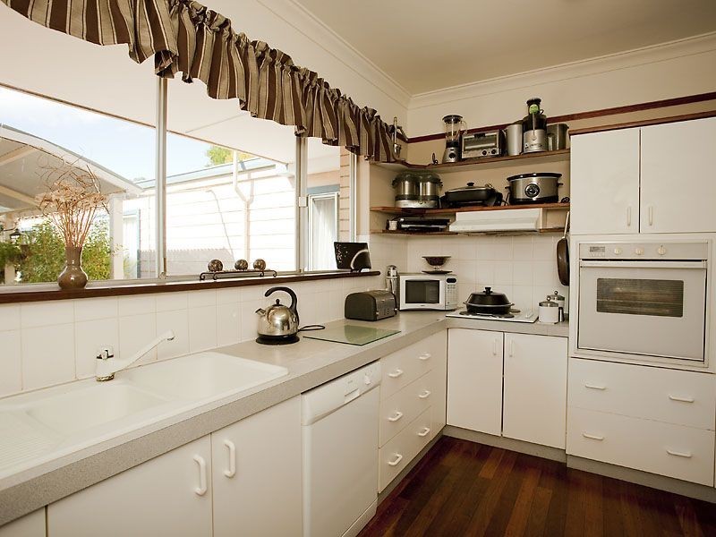 50 Grove Road, Walliston WA 6076