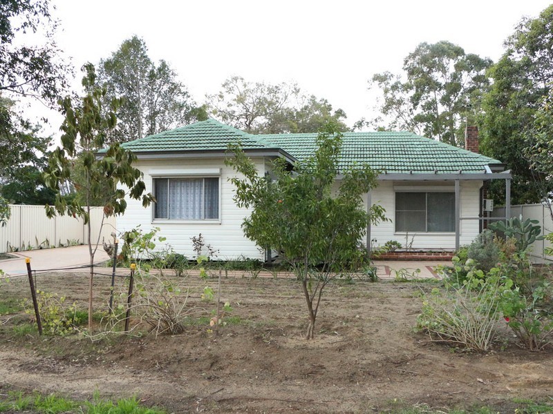 149 Bushmead Road, Hazelmere WA 6055