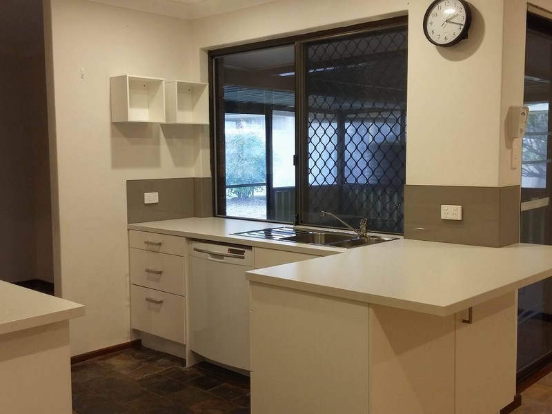 67 Calluna Way, Forrestfield WA 6058