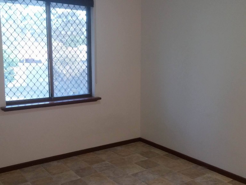 67 Calluna Way, Forrestfield WA 6058