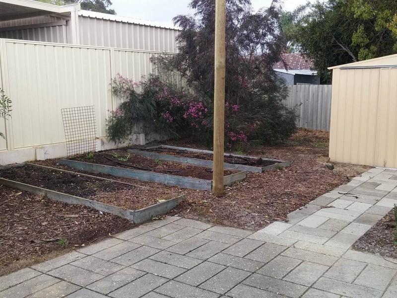 67 Calluna Way, Forrestfield WA 6058