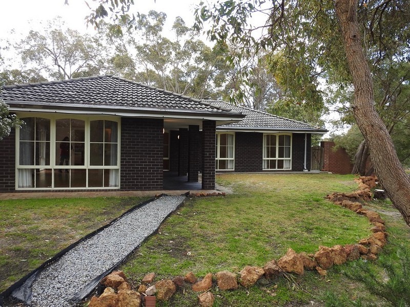 49 Hill Street, Gooseberry Hill WA 6076