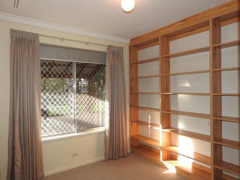 49 Hill Street, Gooseberry Hill WA 6076