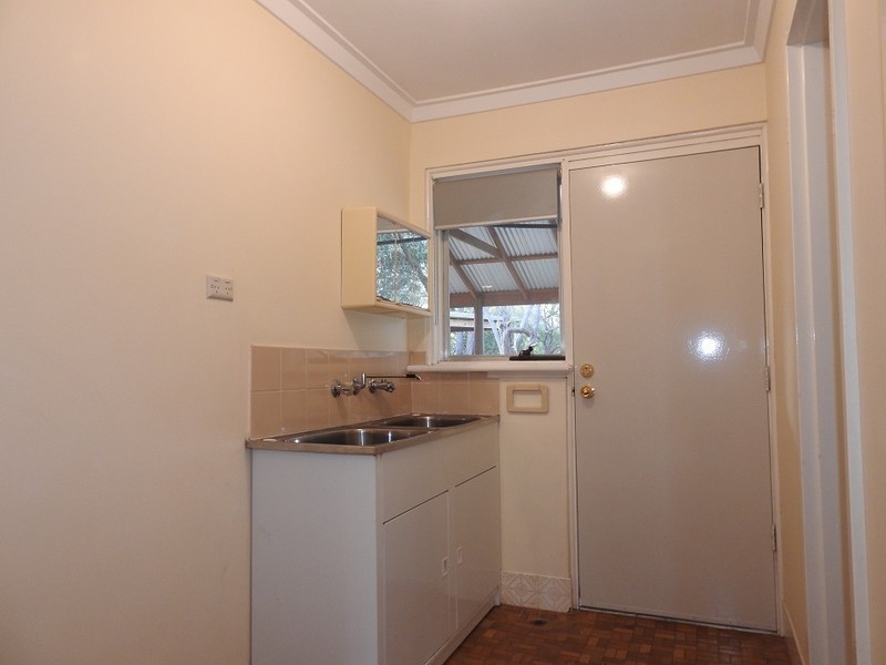 49 Hill Street, Gooseberry Hill WA 6076