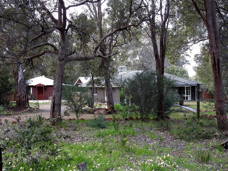 49 Hill Street, Gooseberry Hill WA 6076