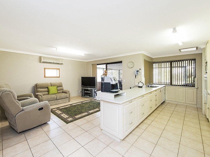 53 Marshall Road, High Wycombe WA 6057