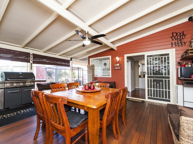 16 Third Avenue, Baskerville WA 6056