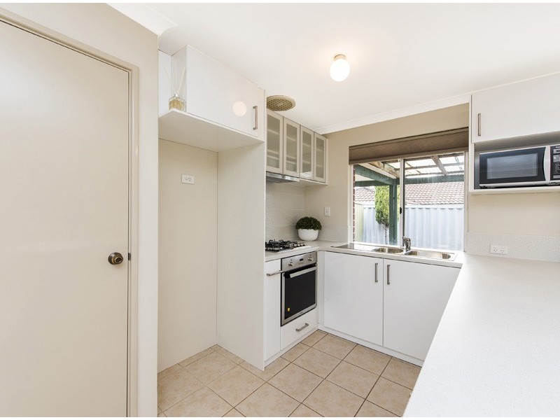 8 Munday Road, High Wycombe WA 6057