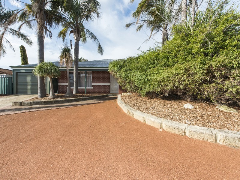 8 Munday Road, High Wycombe WA 6057