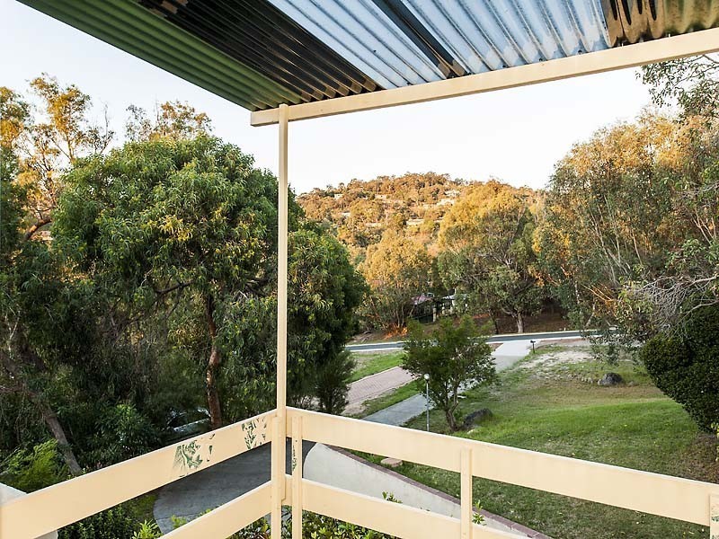 24 Sherborne Road, Gooseberry Hill WA 6076