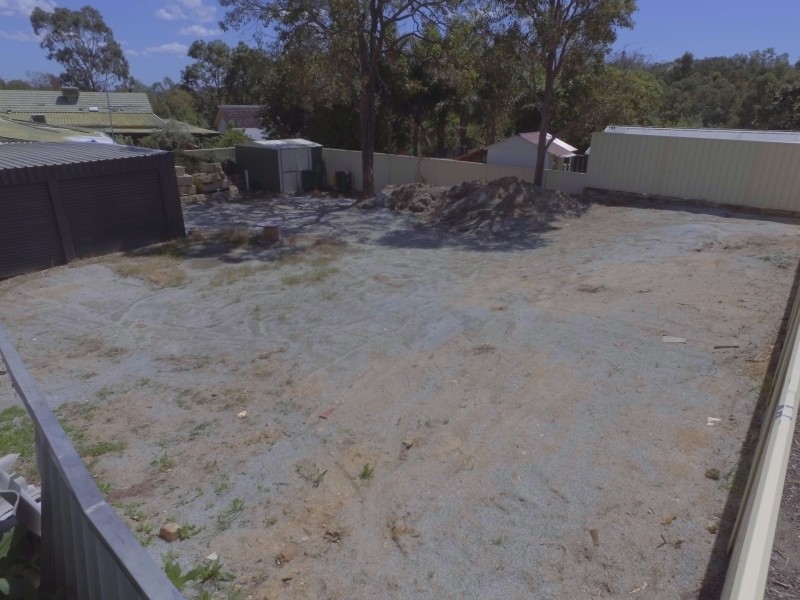 3 Baloo Place, Koongamia WA 6056