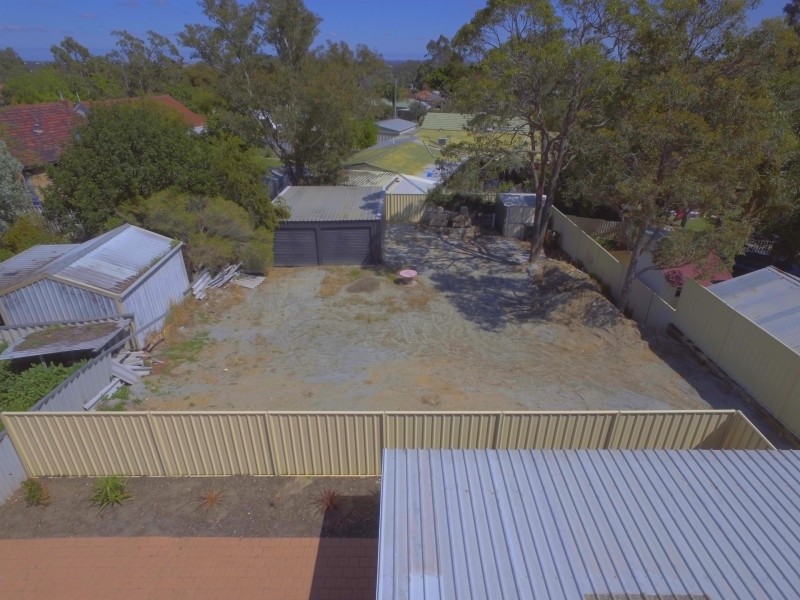 3 Baloo Place, Koongamia WA 6056