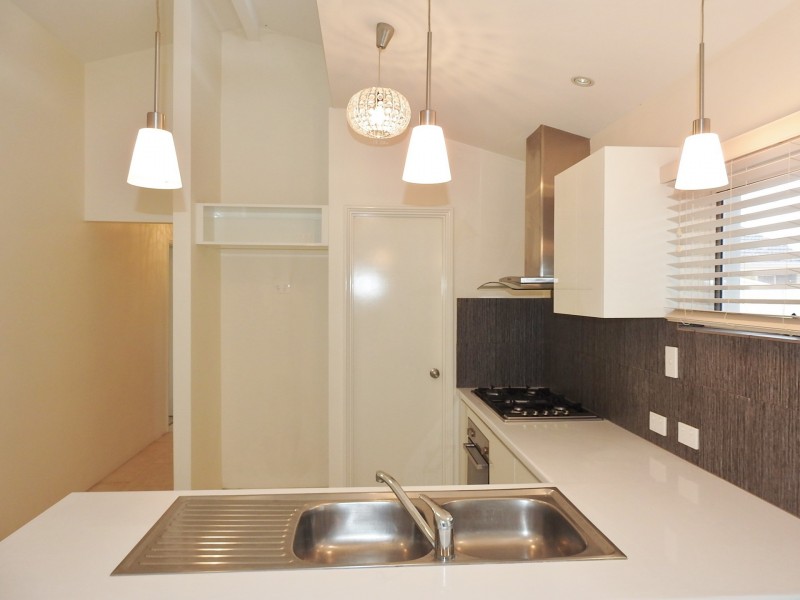 4/33 Hamersley Street, Midland WA 6056