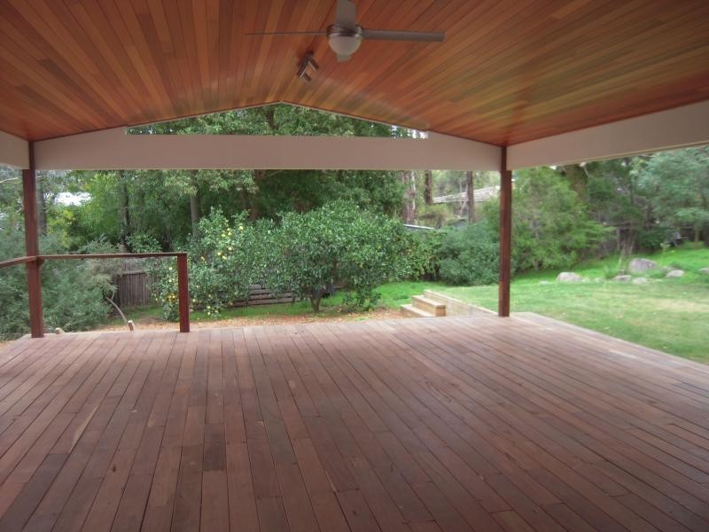 8 Cook Street, Darlington WA 6070