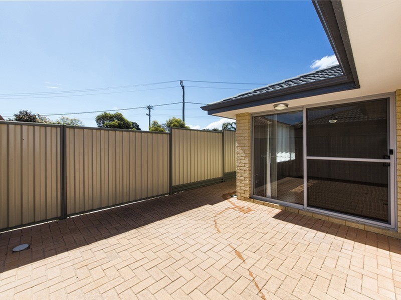 2 Bluebell Avenue, High Wycombe WA 6057