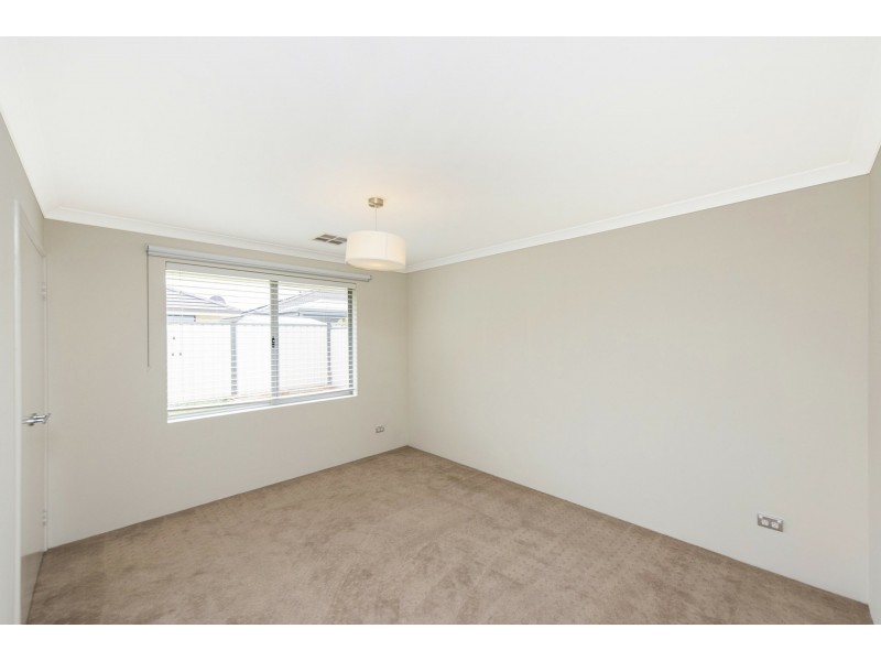 75 Tomah Road, Wattle Grove WA 6107