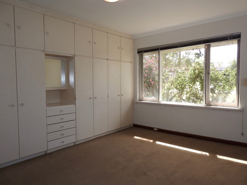 9 Margery Road, High Wycombe WA 6057