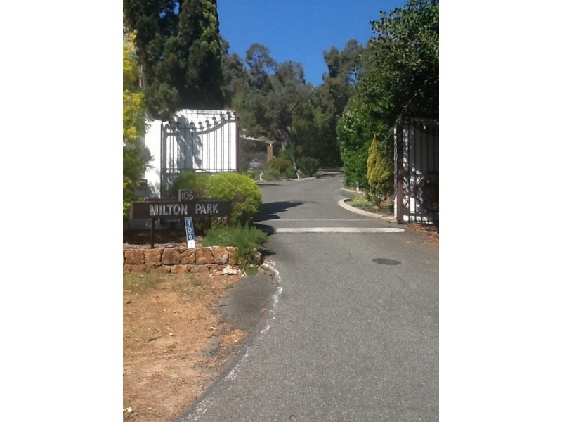 35/106 Williams Street, Gooseberry Hill WA 6076