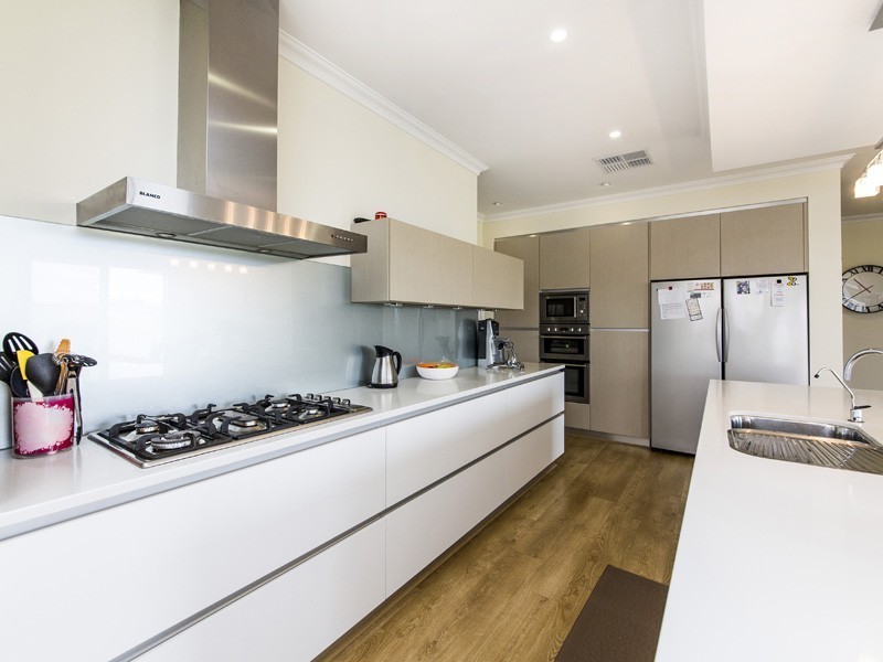 21 Jeanhulley Road, High Wycombe WA 6057