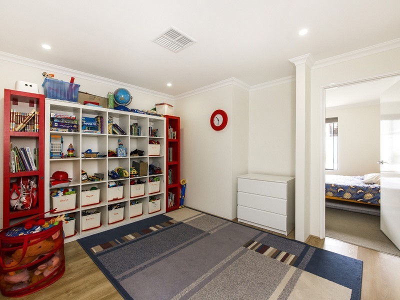 21 Jeanhulley Road, High Wycombe WA 6057
