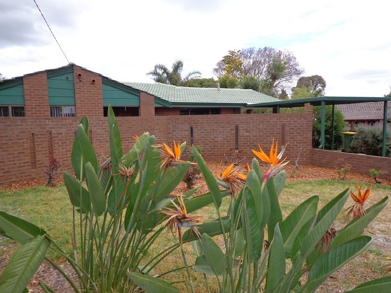 58 Moira Avenue, Forrestfield WA 6058