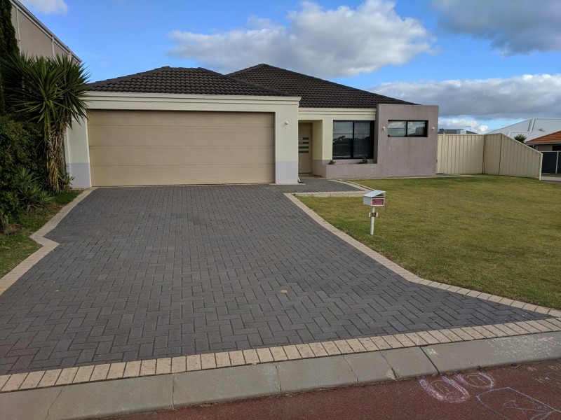 12 Quokka Street, Wattle Grove WA 6107