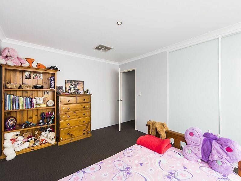 21 Bluebell Avenue, High Wycombe WA 6057