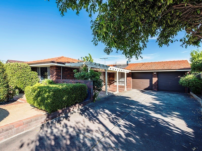 8 Meda Court, Gosnells WA 6110