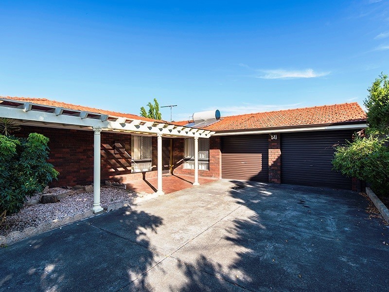 8 Meda Court, Gosnells WA 6110
