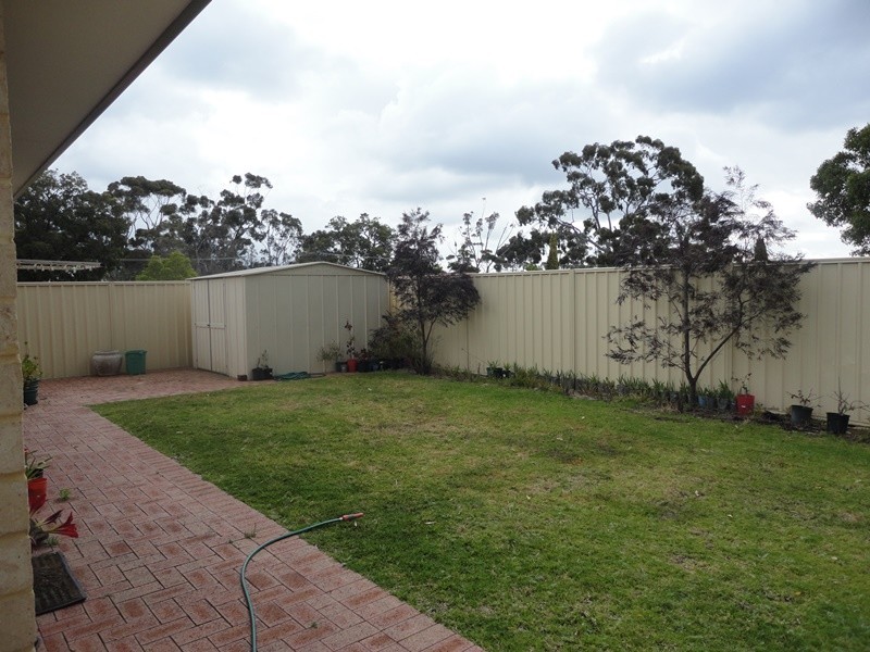 Unit 3/34 Central Road, Kalamunda WA 6076
