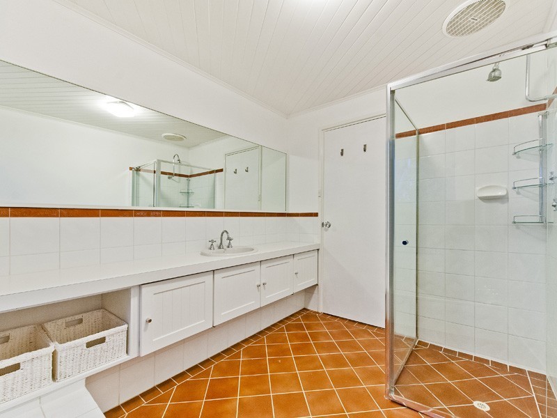 109 Kawina Road, Bickley WA 6076