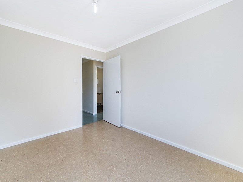 9 Moira Avenue, Forrestfield WA 6058