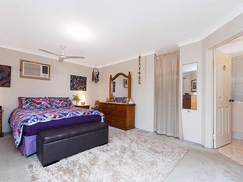 22 Winton Crescent, High Wycombe WA 6057