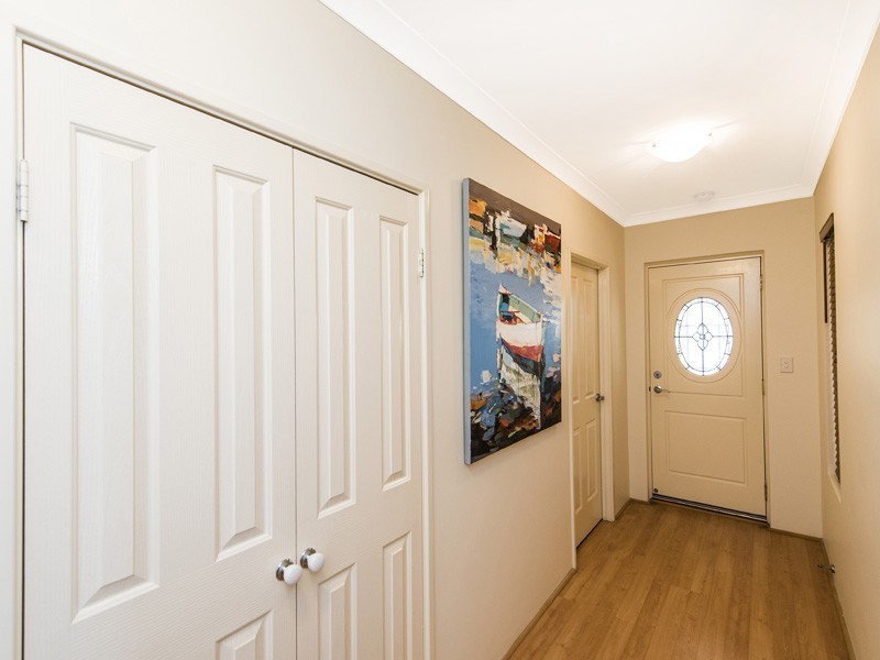 1/17 Heath Road, Kalamunda WA 6076