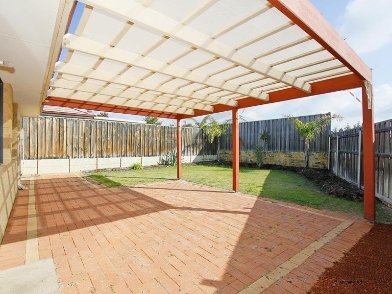 7 Clover Way, Ellenbrook WA 6069