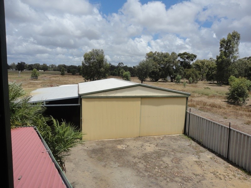 1272 Rowley Road, Darling Downs WA 6122