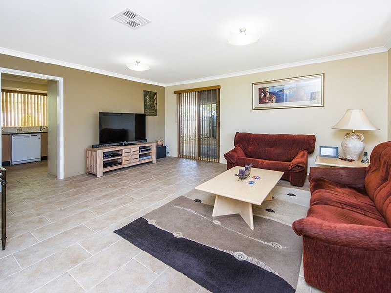 36 Macao Road, High Wycombe WA 6057