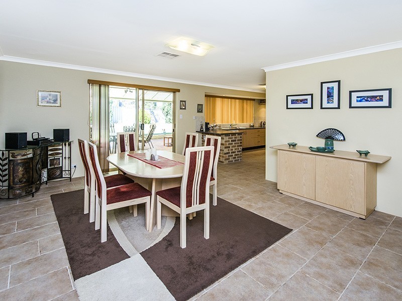 36 Macao Road, High Wycombe WA 6057