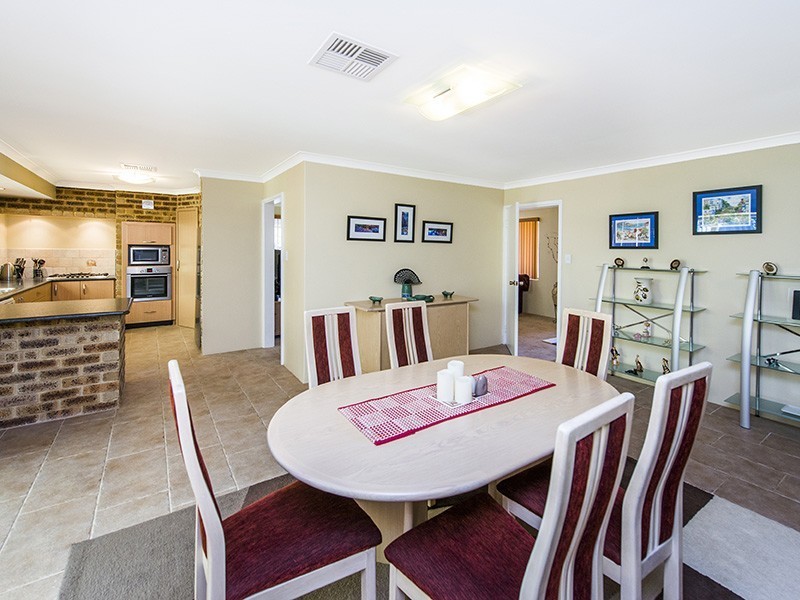 36 Macao Road, High Wycombe WA 6057