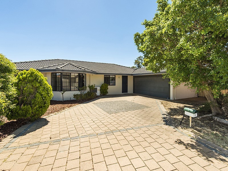 2 Babbler Court, Maida Vale WA 6057