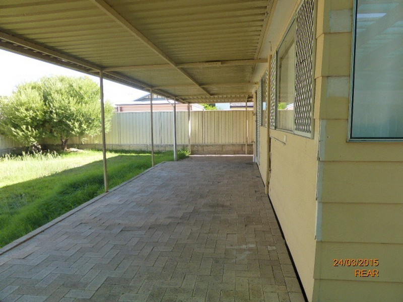 38 Lacey Street, Beckenham WA 6107