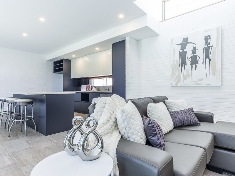 14B White Road, Kalamunda WA 6076