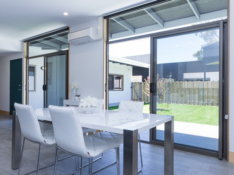 14B White Road, Kalamunda WA 6076