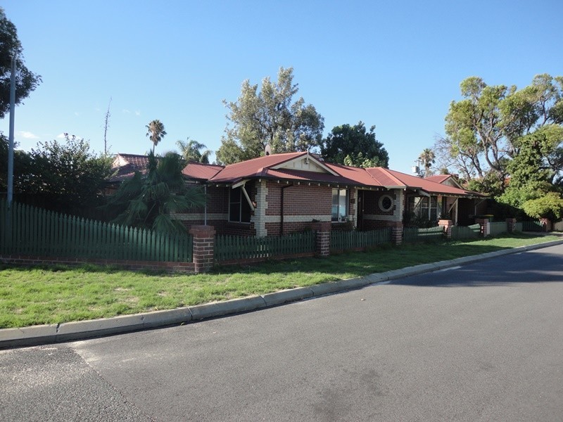 PRICE REDUCTION !!!/1 Crown Street, Rivervale WA 6103